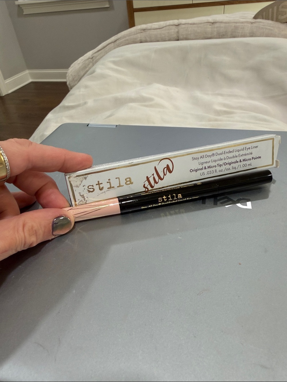 Stila Dual-Ended Liquid Eyeliner in Intense Black & Kitten Kosmo